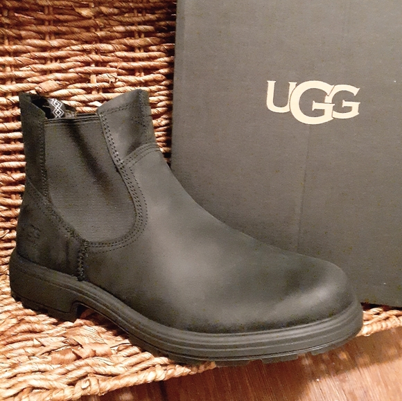 ugg biltmore chelsea black